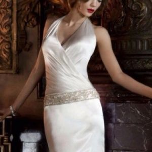 Halter wedding dress